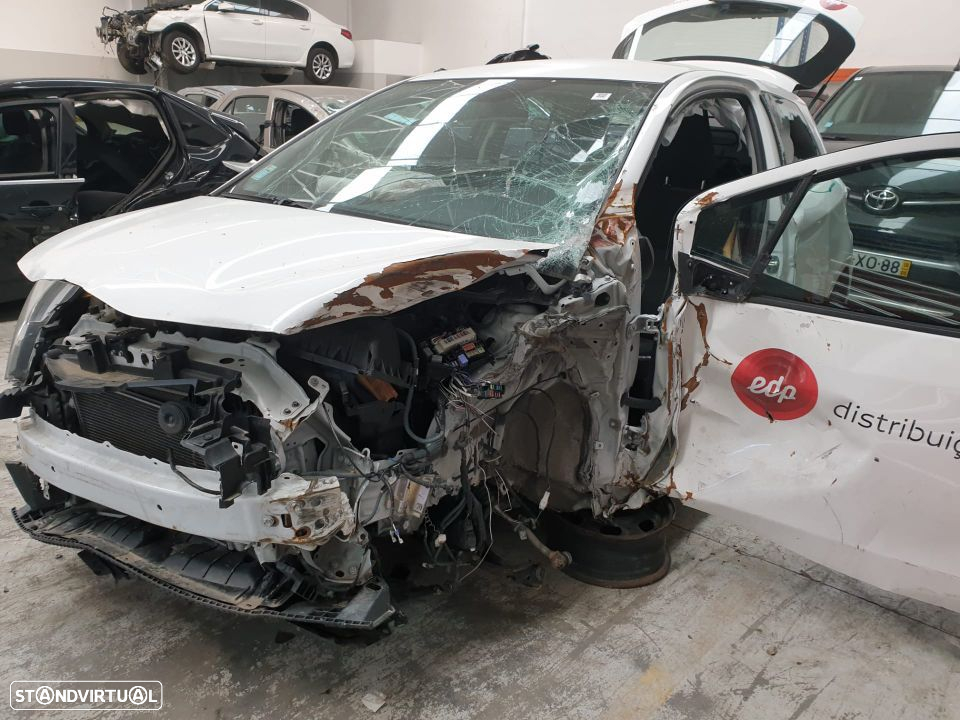 Toyota Yaris de 2015 - 3