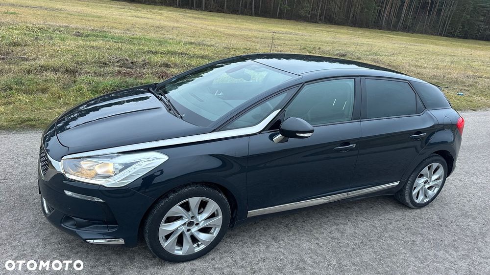 DS Automobiles DS 5 - 12