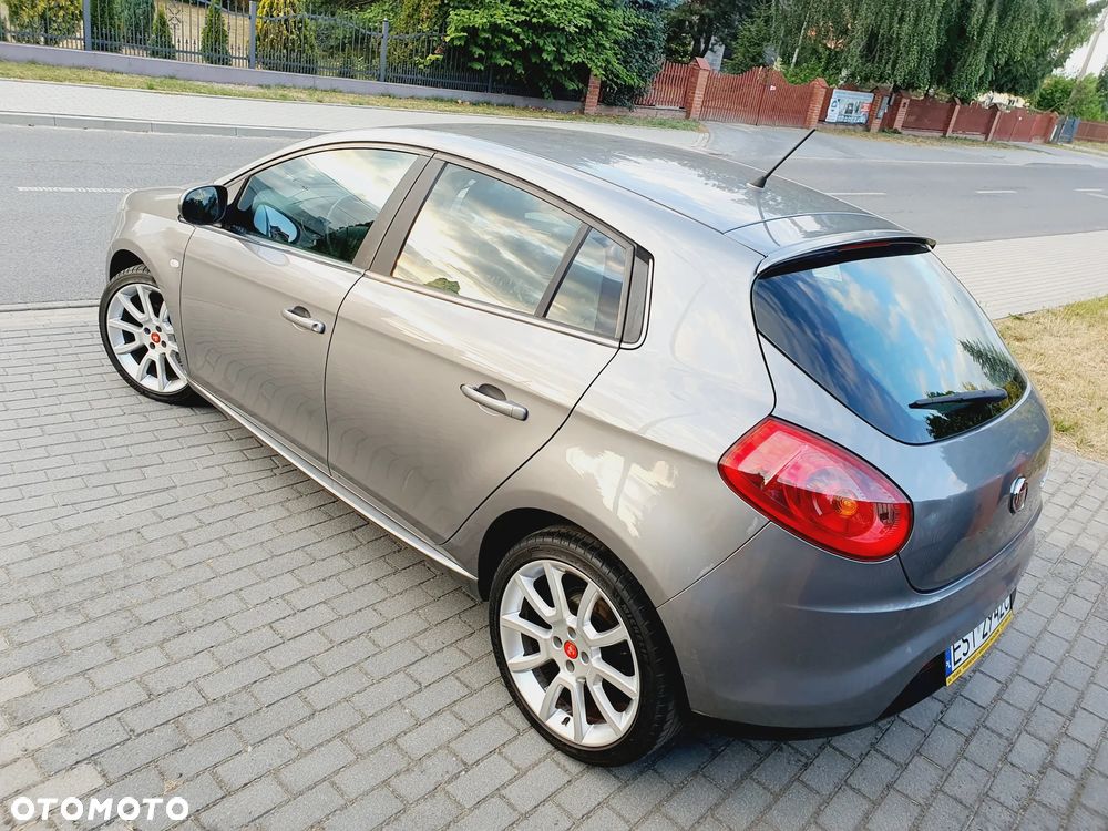 Fiat Bravo 1.4 T-JET 16V Dynamic - 18