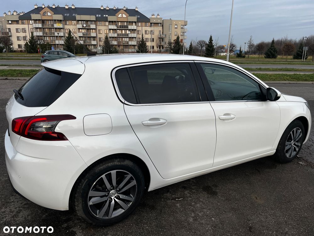 Peugeot 308 1.2 PureTech GPF Road Trip S&S EAT8 - 6