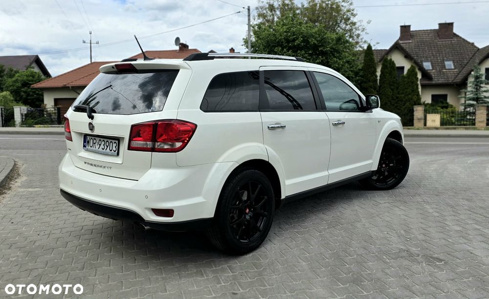 Fiat Freemont 2.0 Multijet Black Code AWD - 30