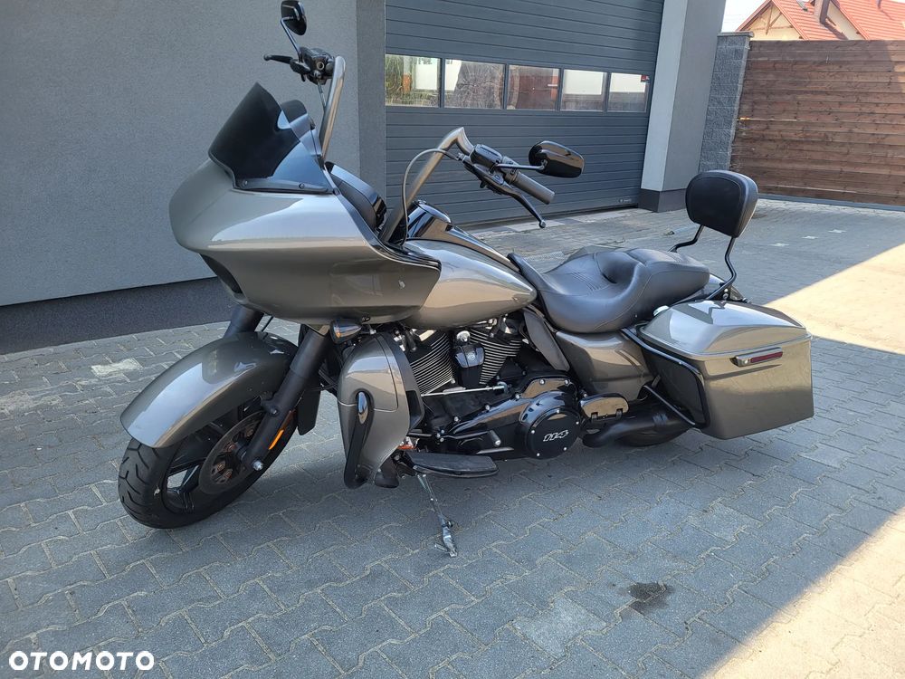 Harley-Davidson Touring Street Glide - 7