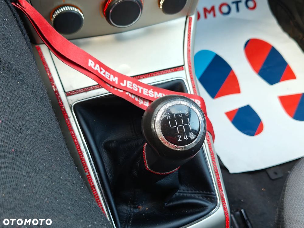 Opel Astra 1.9 CDTI DPF Cosmo - 26