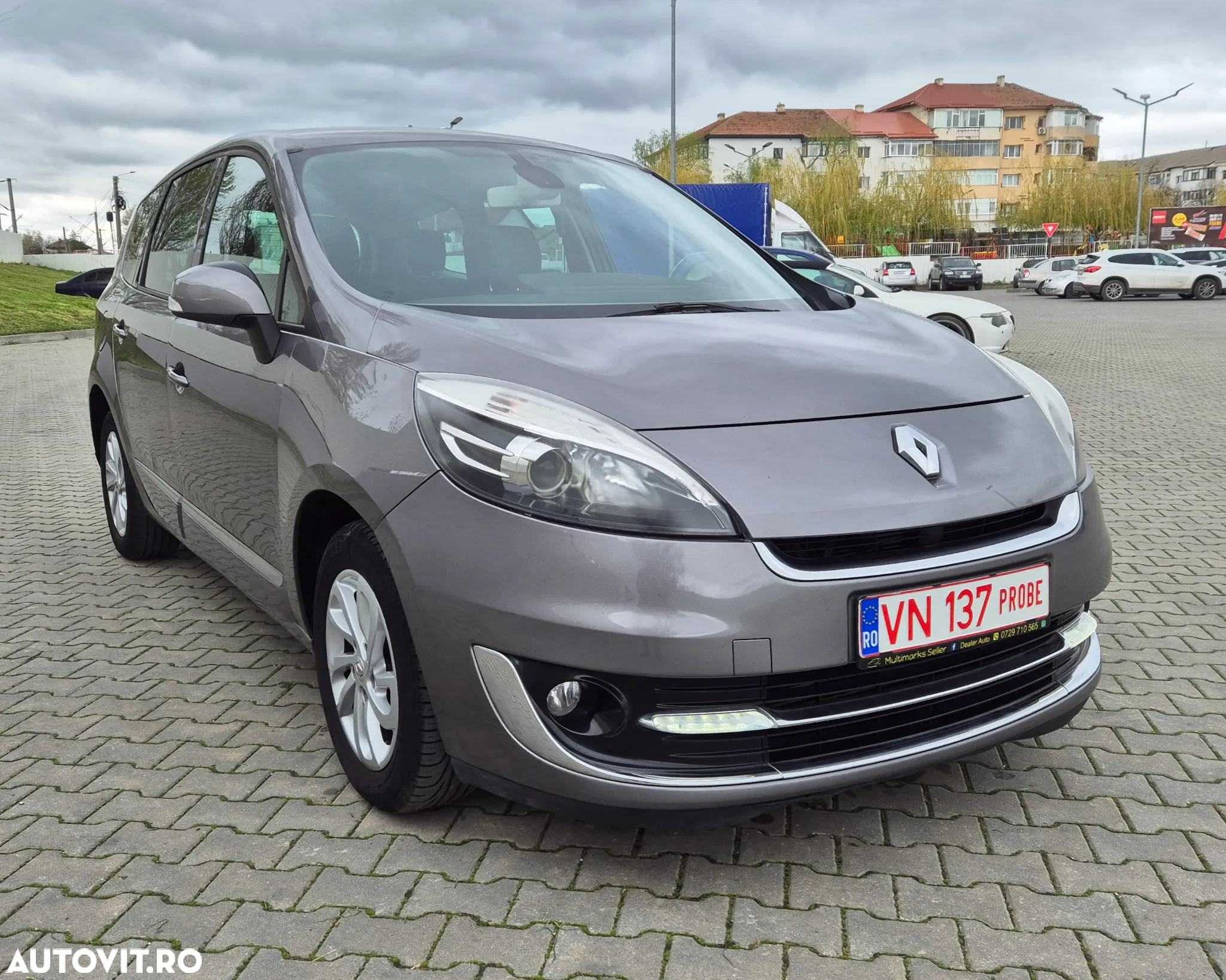 Renault Grand Scenic ENERGY dCi 110 S&S Bose Edition - 2