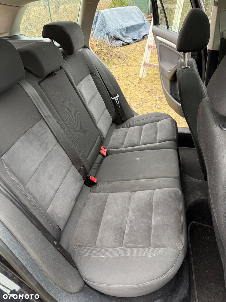 Volkswagen Golf 1.6 TDI BlueMotion Technology Comfortline - 9