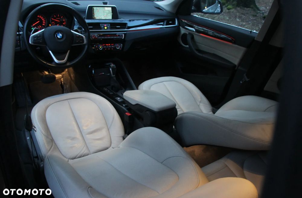 BMW X1 - 11
