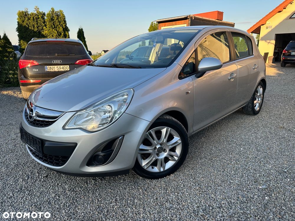 Opel Corsa 1.2 16V Enjoy - 9