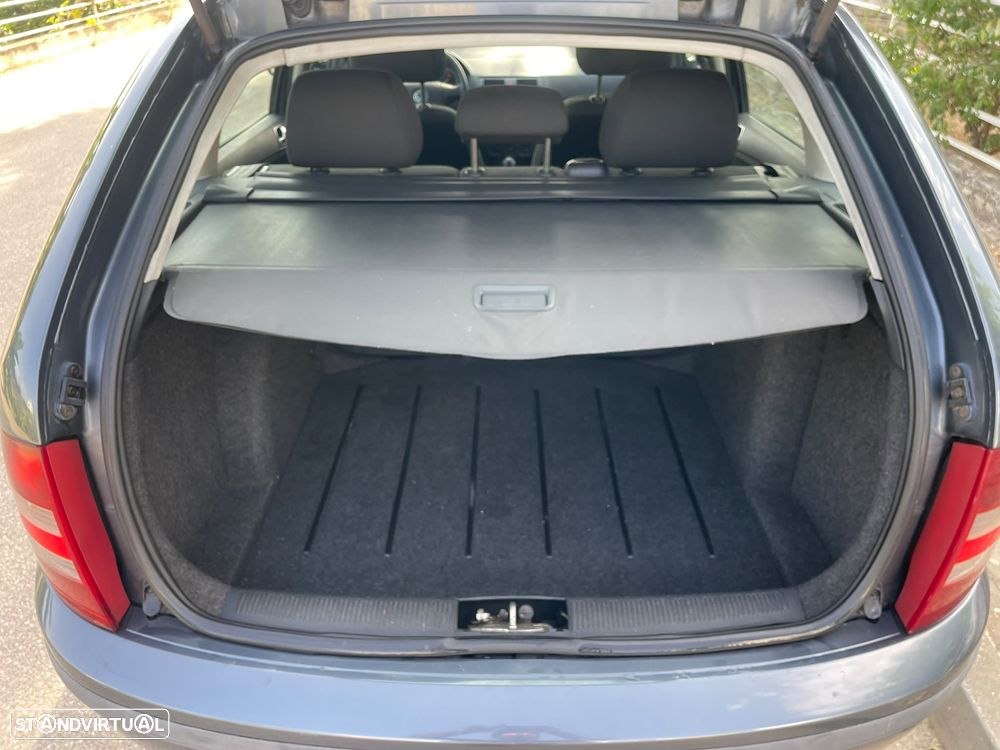 Skoda Fabia Break 1.4 TDi Ambiente - 10