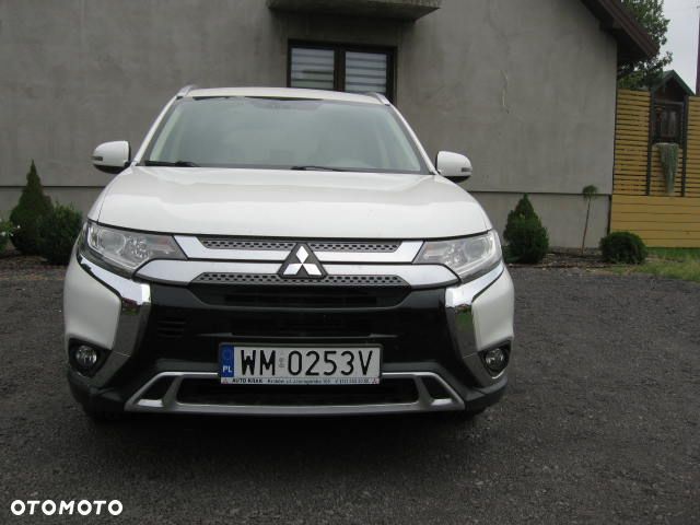 Mitsubishi Outlander 2.0 Intense + Navi 4WD CVT - 5