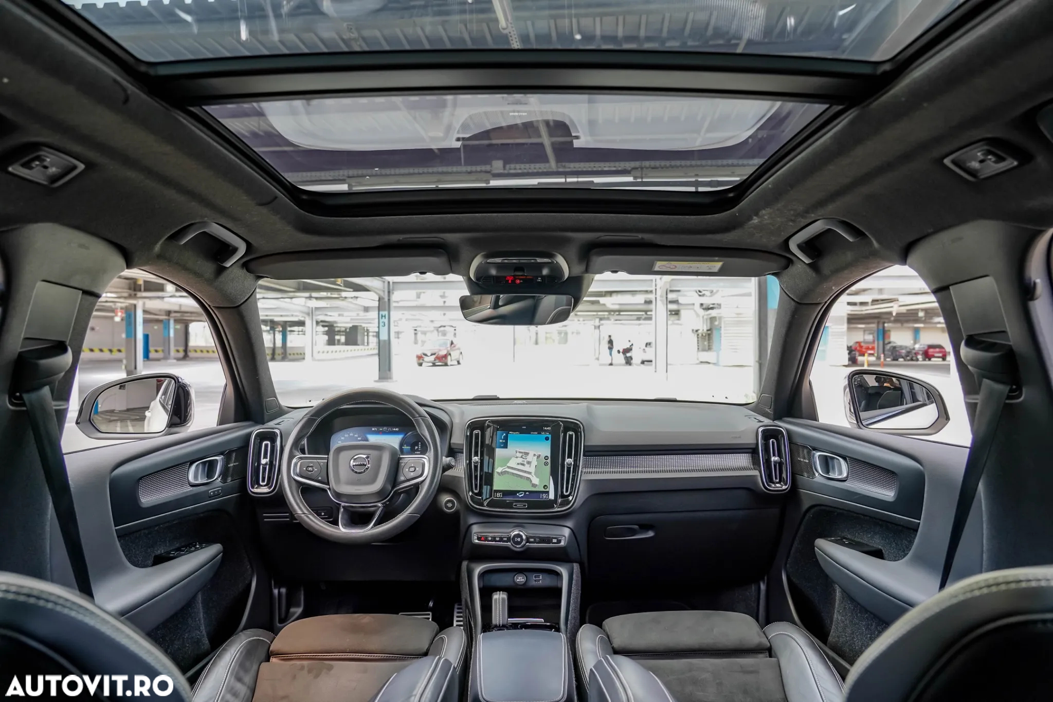 Volvo XC 40 Recharge T5 Twin Engine AT7 R-Design - 14