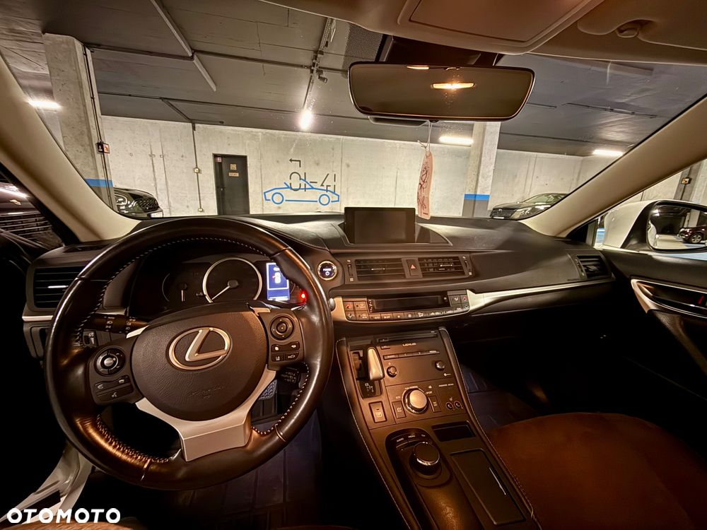Lexus CT 200h Elegance - 10