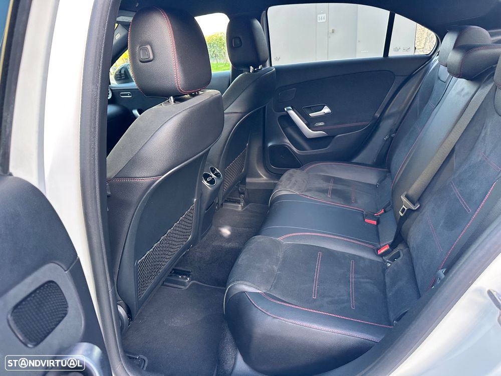 Mercedes-Benz A 180 Limousine d 7G-DCT AMG Line - 38