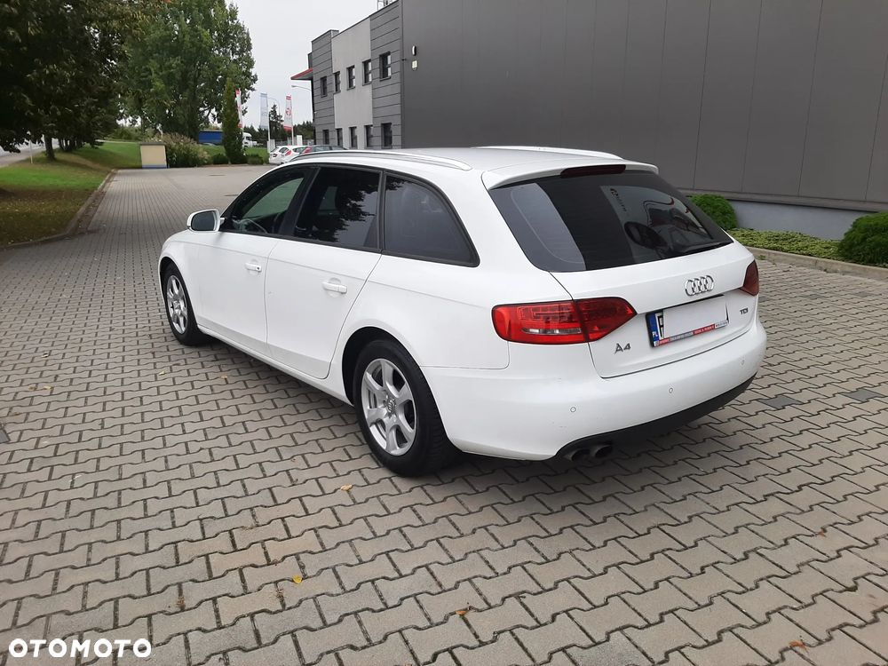 Audi A4 Avant ver-2-0-tdi-ultra - 4
