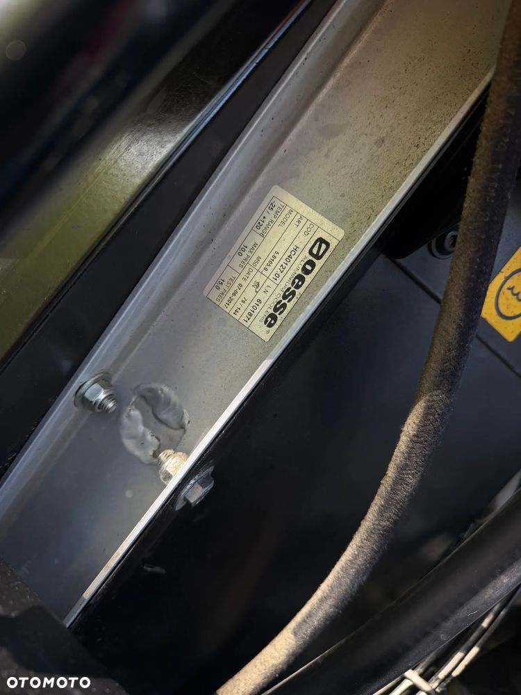 Kubota Kaeser M52 Kompresor Śrubowy Sprężarka 5,7m3. Przyczepka jezdna do rejestracji jako pojazd. 2018 rok. Regulacja ciśnienia bar od 3-8. Silnik Kubota 4cylindry. 50km. Potężna moc. Sprowadzony z Norwegii. Maszyna jak Nowa z Salonu! 1340 mtg. Okazja. Zadbana Maszyna. Dokumenty do rejestracji, książka KAESER - 24