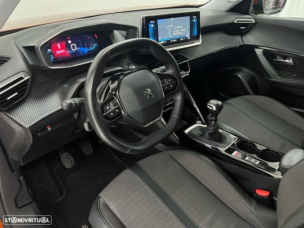 Peugeot 2008 1.2 PureTech Allure - 14