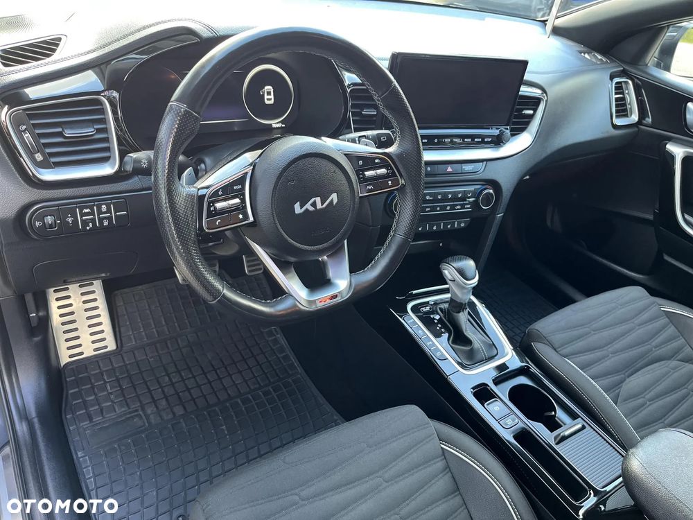 Kia ProCeed 1.5 T-GDI GT Line DCT - 11