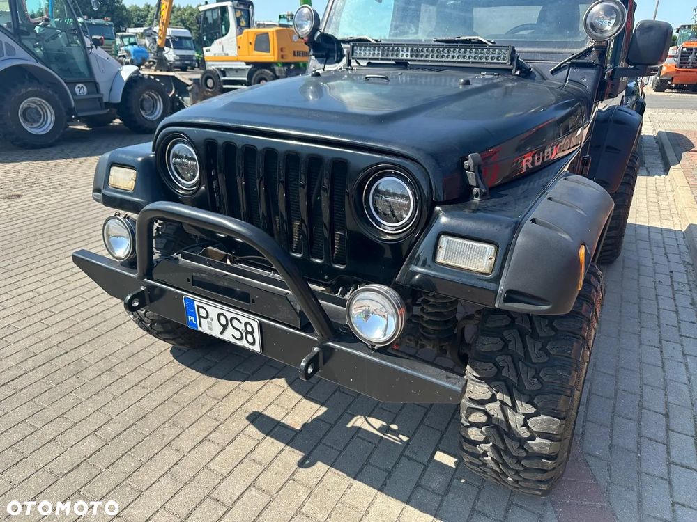 Jeep Wrangler - 6