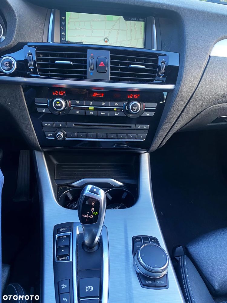 BMW X3 xDrive20d - 27