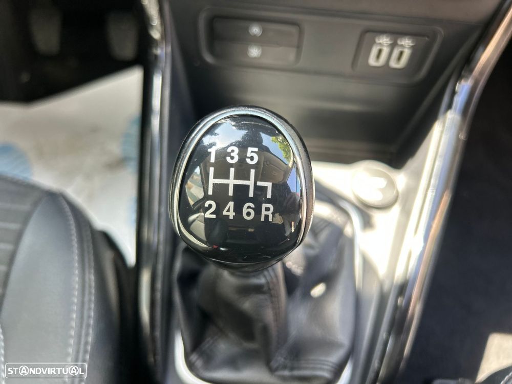 Ford EcoSport 1.0 EcoBoost Titanium Plus - 24