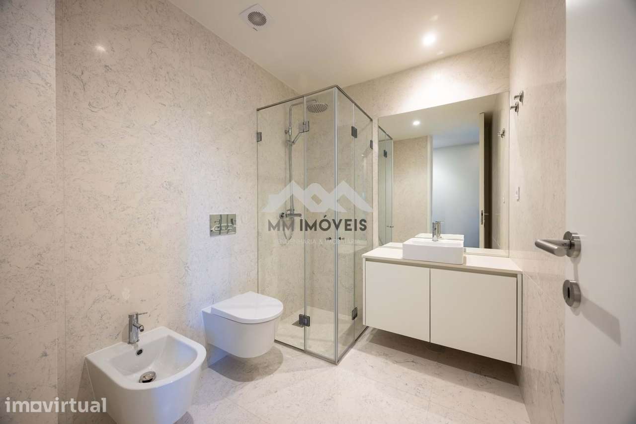 Apartamento T1 | Novo | Centro Porto | Jardim | L. Garagem - Grande imagem: 5/36