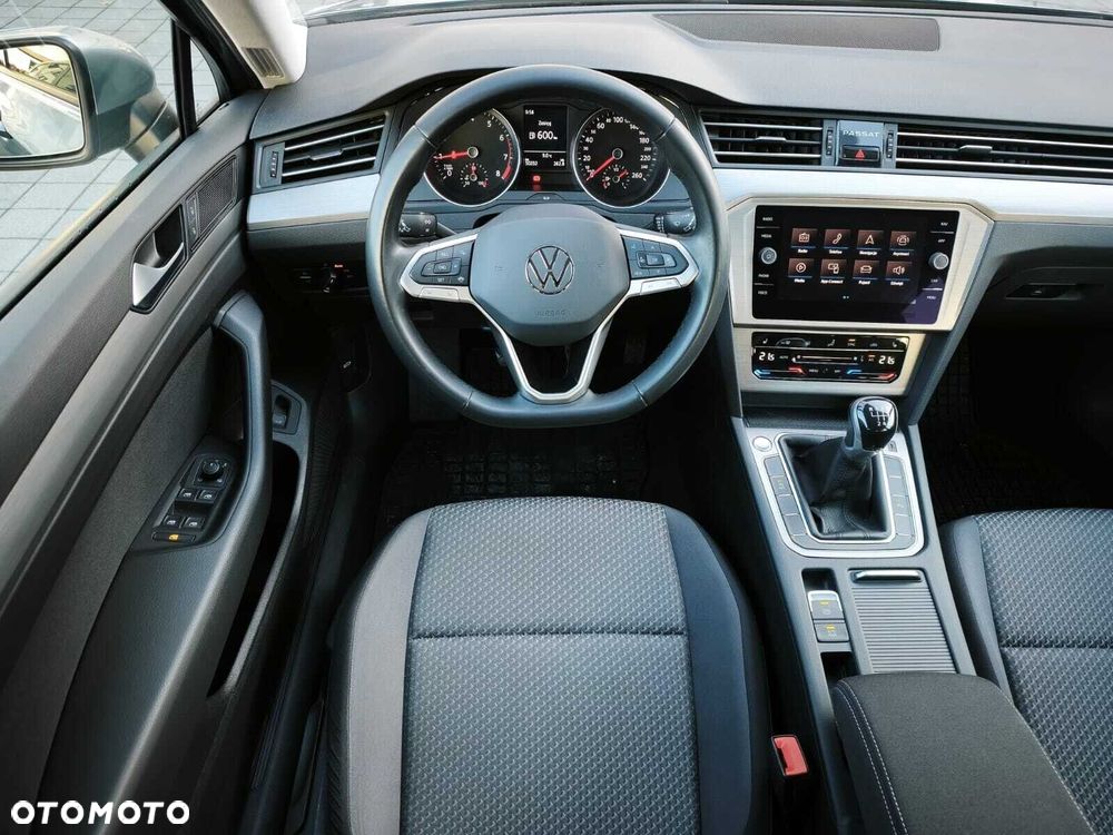 Volkswagen Passat Variant 1.5 TSI EVO Essence - 7