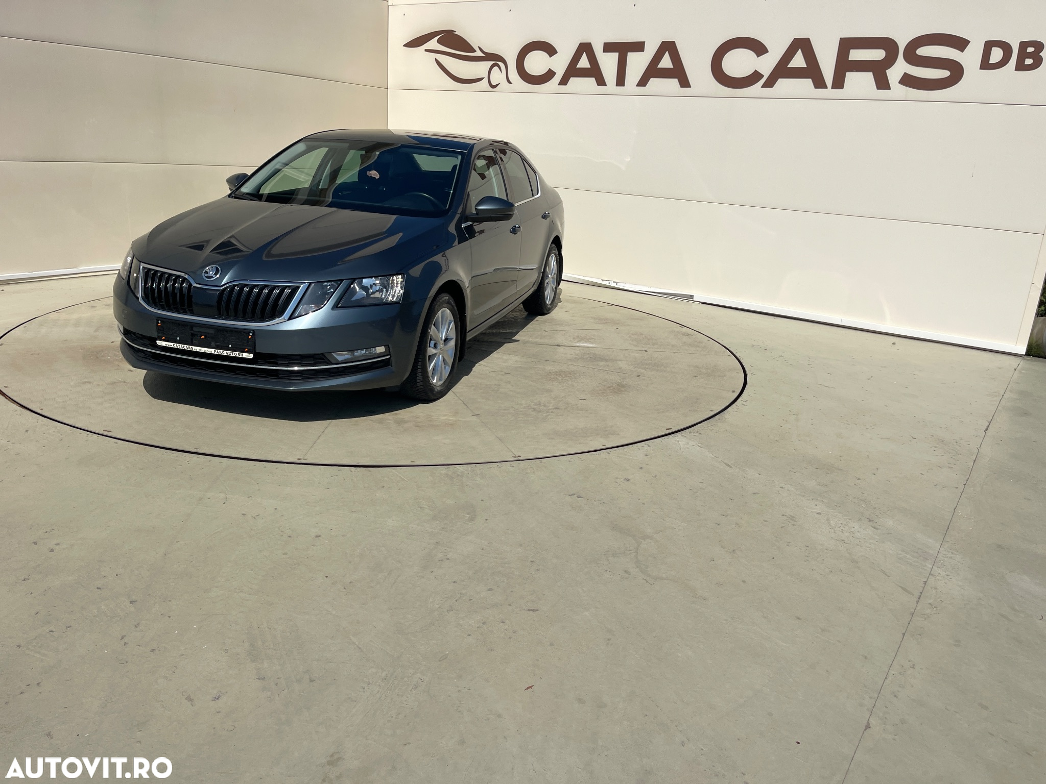 Skoda Octavia 1.8 TSI DSG Style - 3
