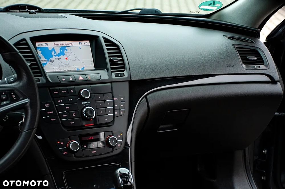 Opel Insignia 1.6 Turbo Sport - 30