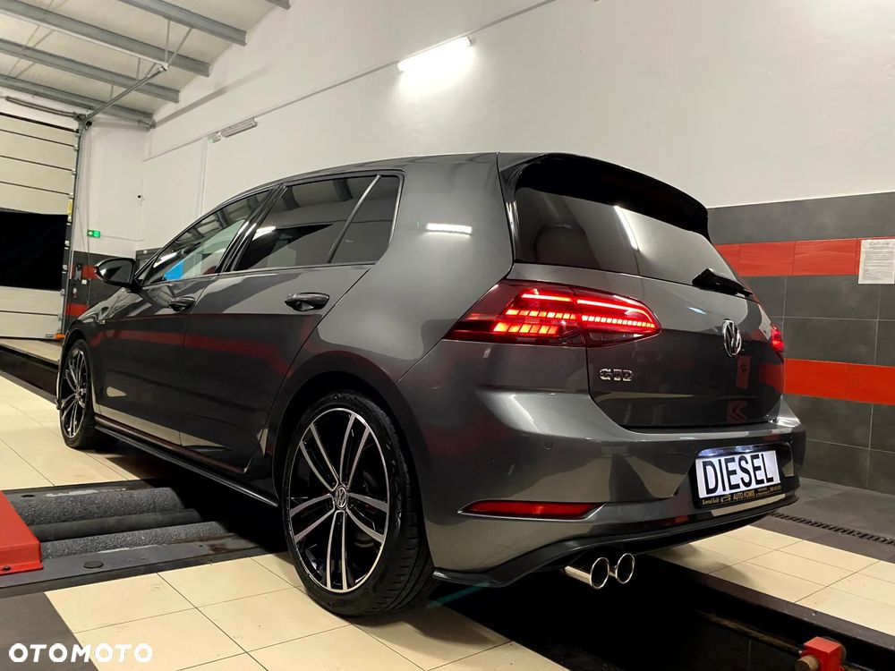 Volkswagen Golf GTD 2.0 TDI SCR DSG - 14
