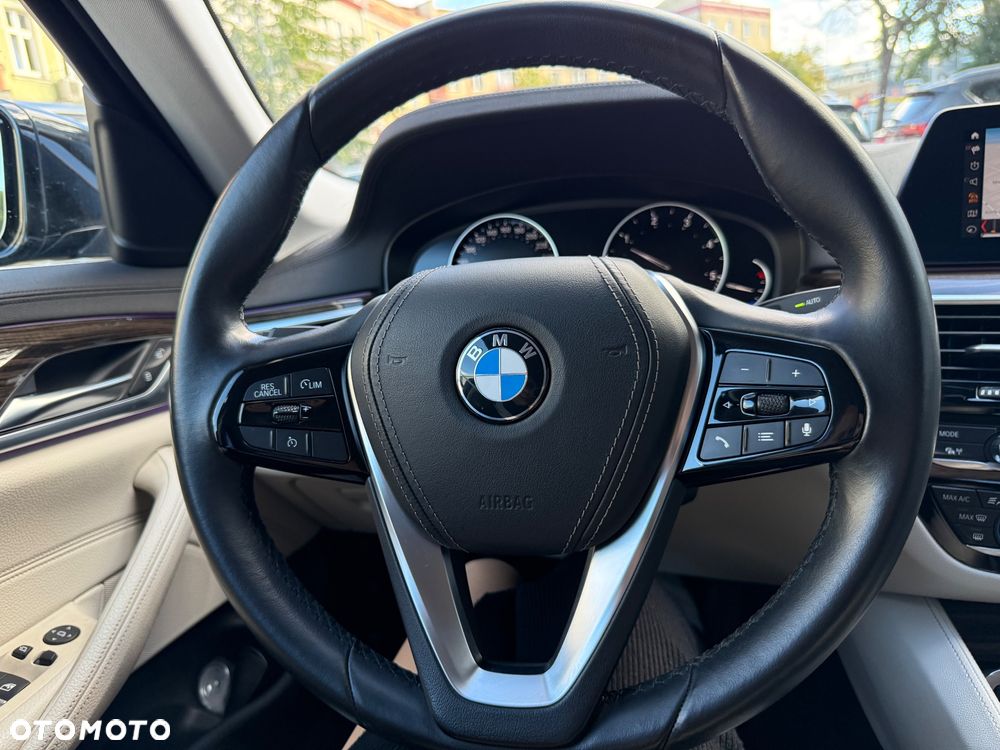 BMW Seria 5 520d xDrive MHEV Luxury Line - 8