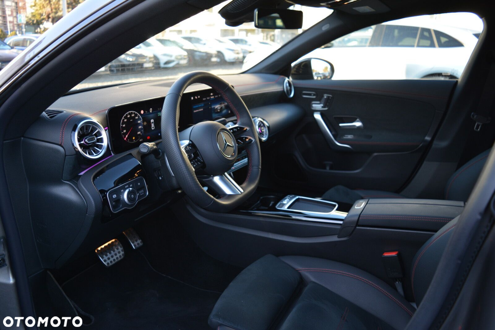 Mercedes-Benz CLA 200 Progressive 7G-DCT - 15