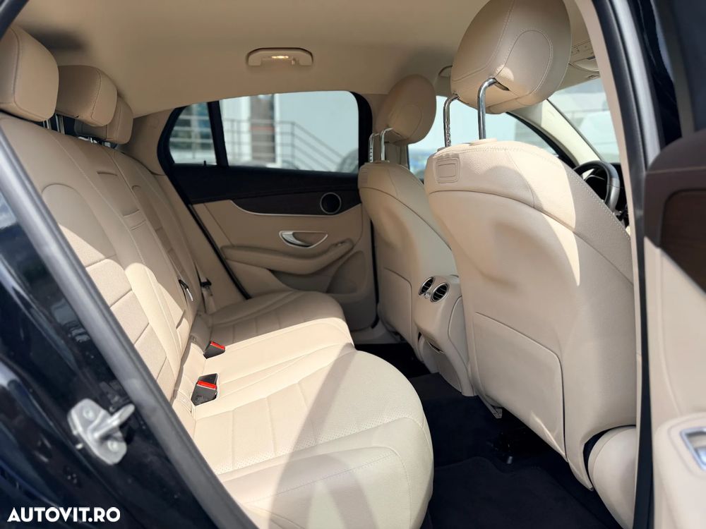 Mercedes-Benz GLC Coupe 200 4MATIC MHEV - 14