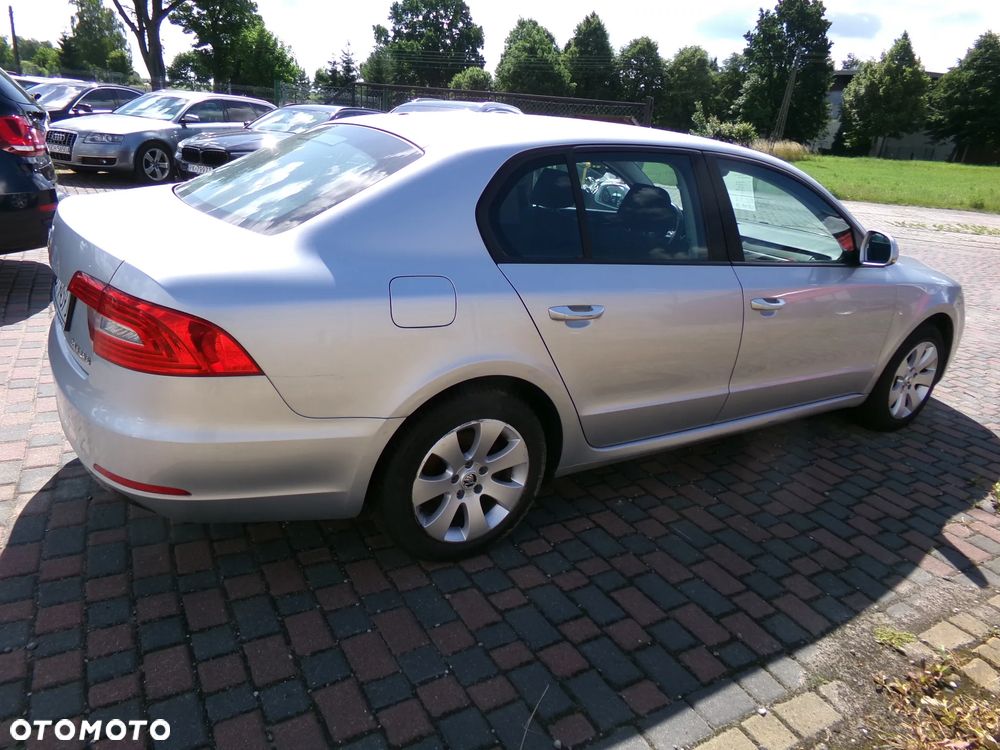 Skoda Superb - 8