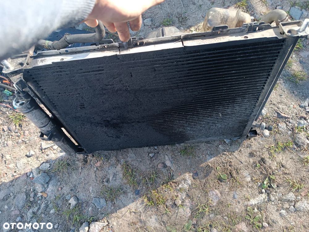 RENAULT CLIO III 1.5 DCI CHŁODNICA WODY KLIMATYZACJI 8200688390 - 4