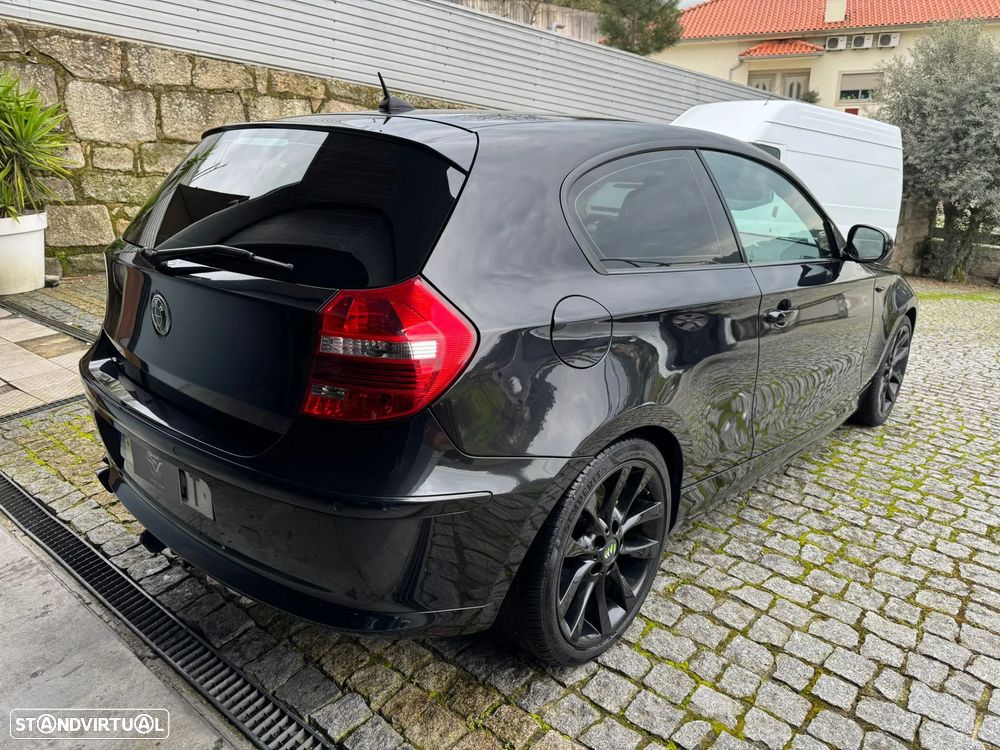 BMW 118 d Edition Exclusive - 8