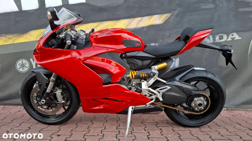 Ducati Panigale V2 - 2