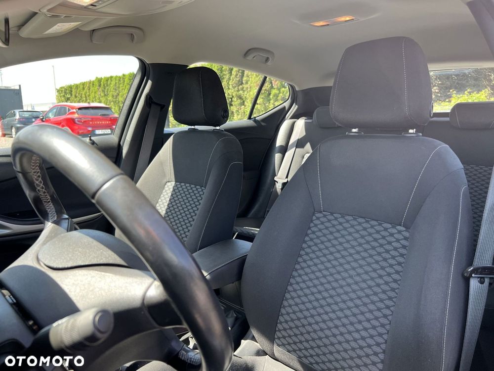Opel Astra - 12