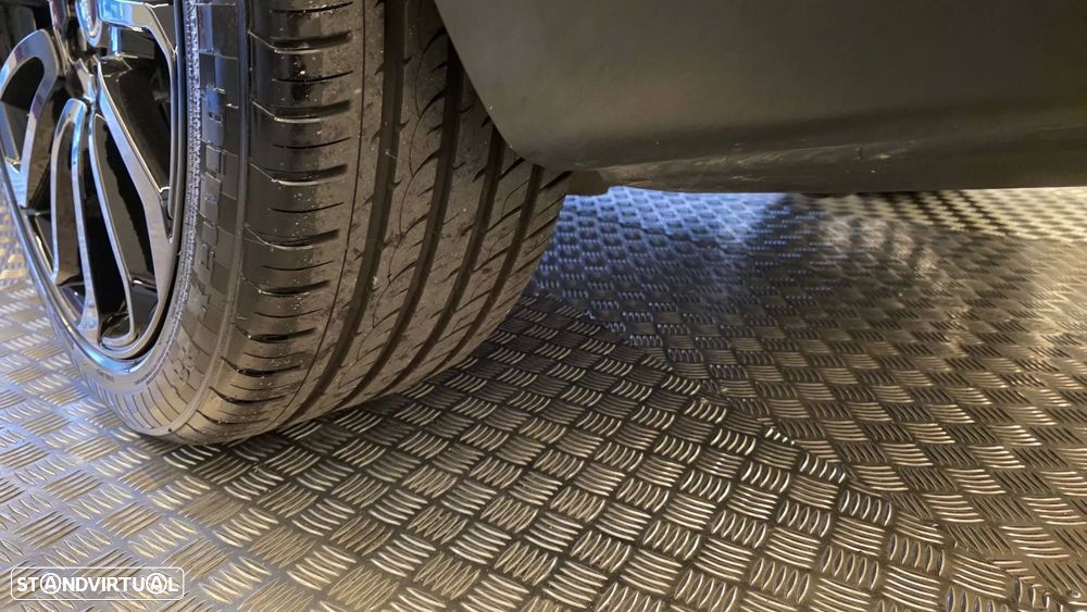 Land Rover Range Rover Sport 3.0 TDV6 HSE Dynamic - 39