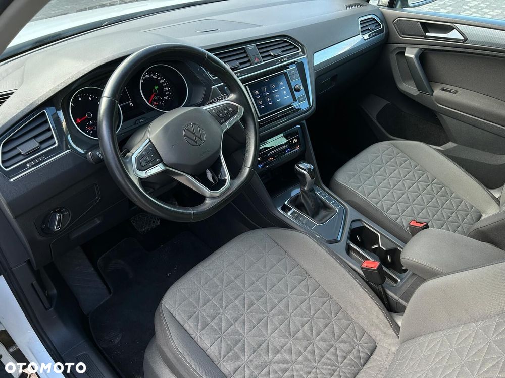Volkswagen Tiguan 1.5 TSI EVO Life DSG - 8