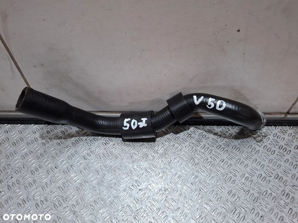 Rura przewód wody Volvo V50 2,4 D nr 30741221 - 1