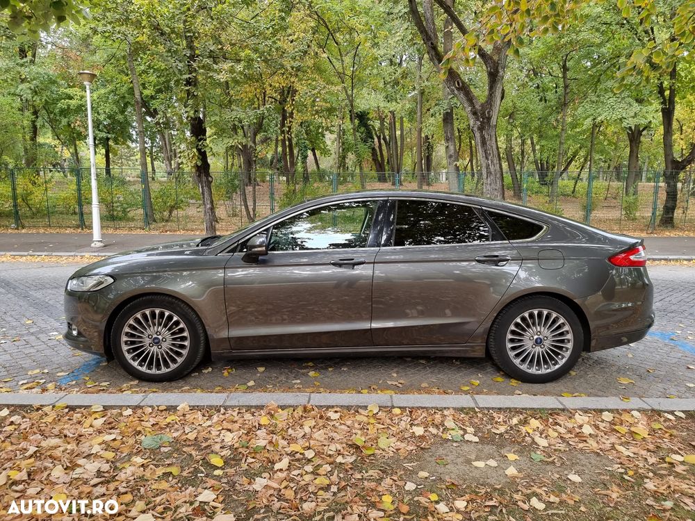 Ford Mondeo 2.0 TDCi Powershift Business - 12