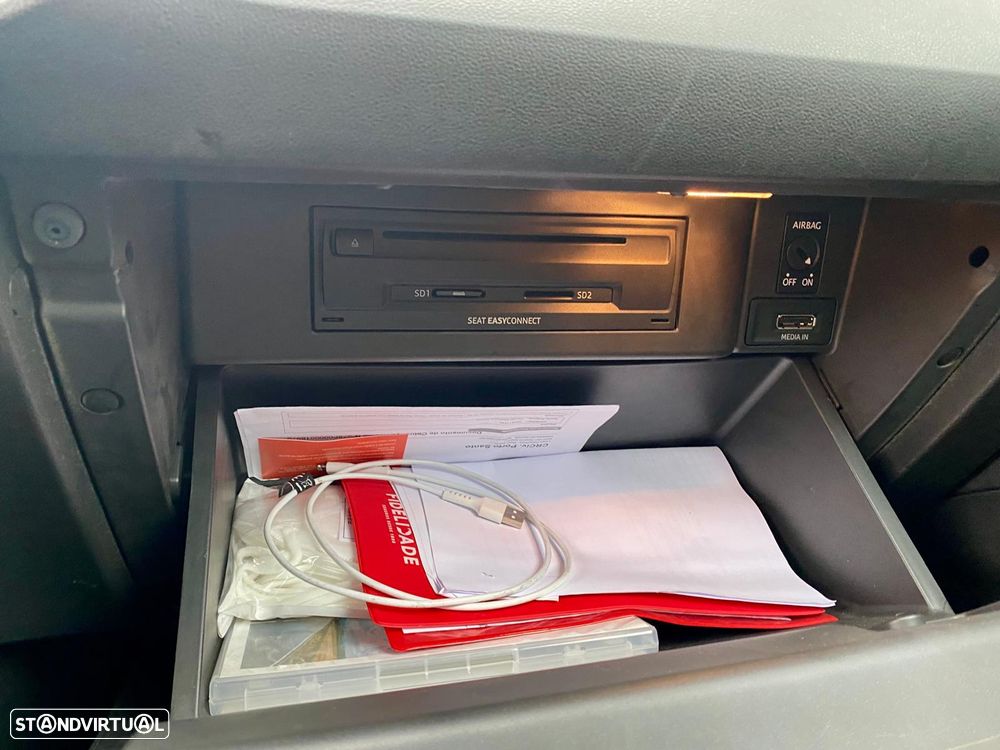 SEAT Leon ST 1.6 TDI Style Ecomotive - 6