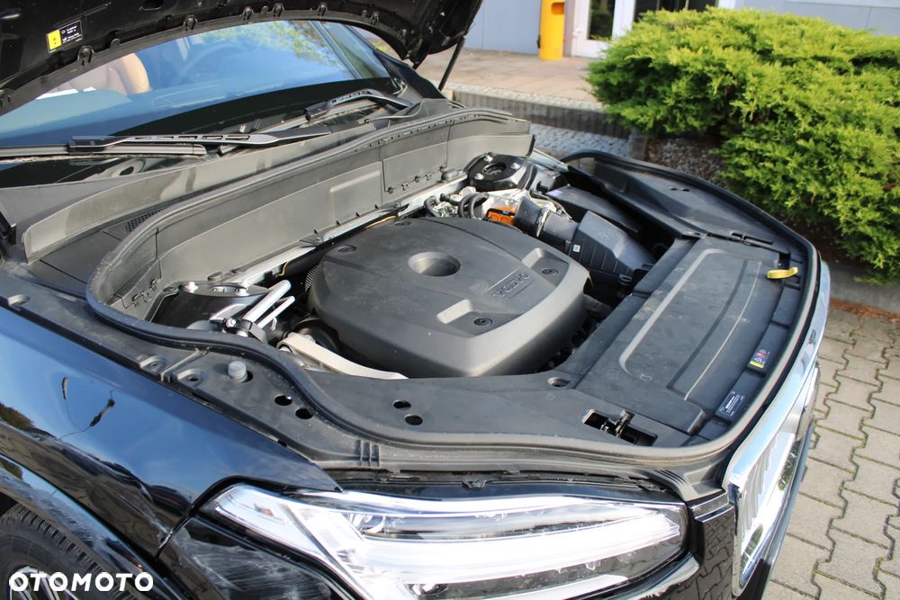 Volvo XC 90 T8 AWD Plug-In Hybrid Inscription 7os - 38