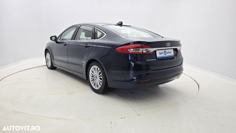 Ford Mondeo 2.0 HEV Titanium - 8
