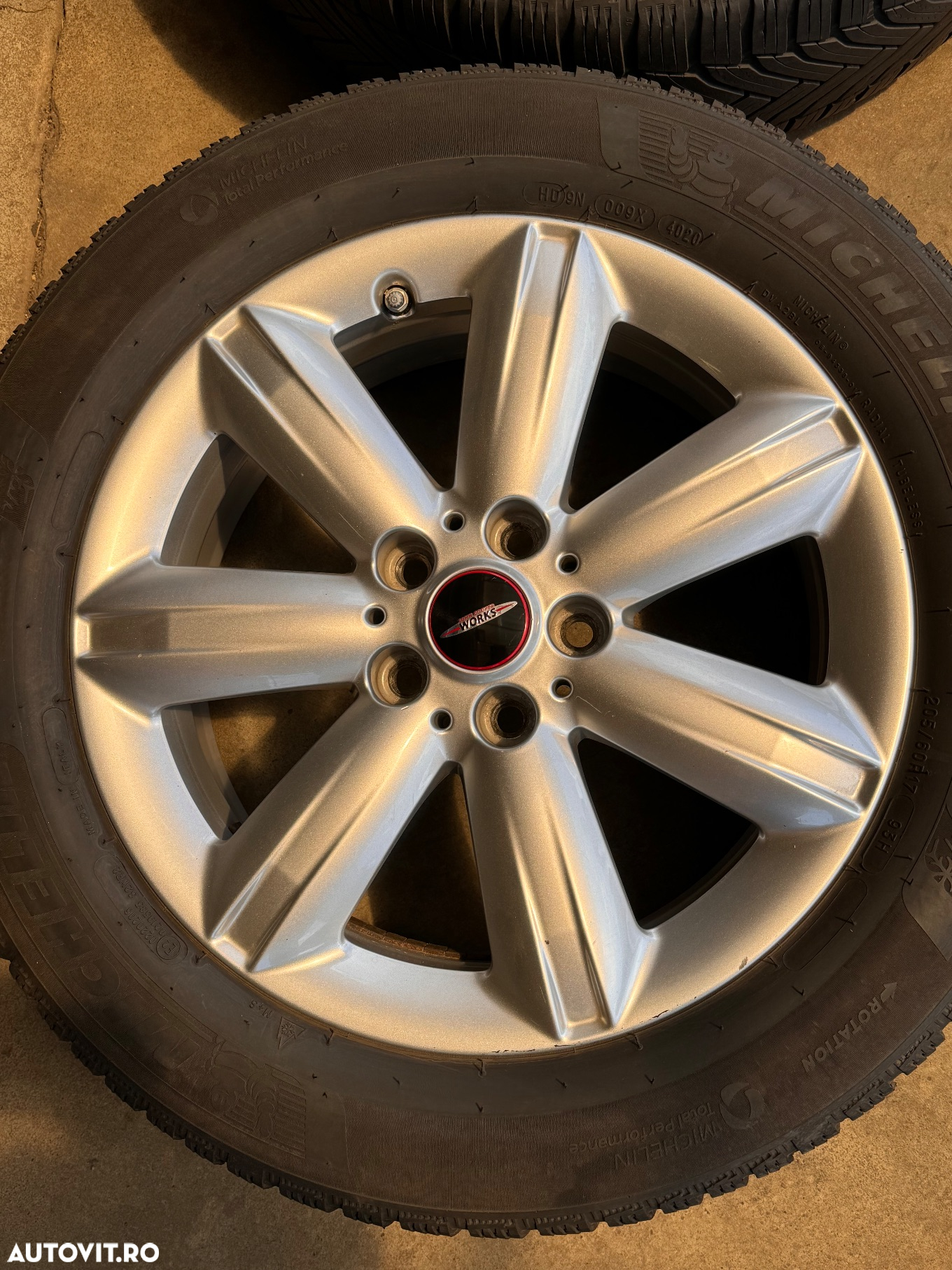 Vând jante originale Mini Cooper Contryman pe 17” cu anvelope de iarnă - 6