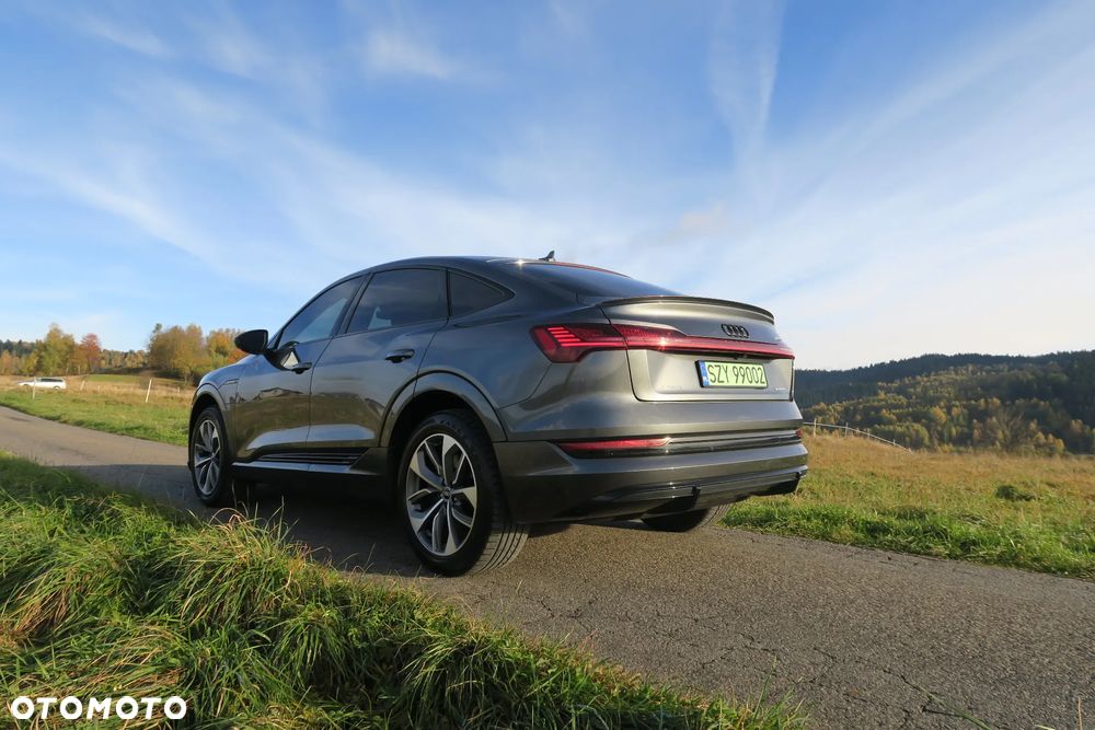 Audi e-tron - 4