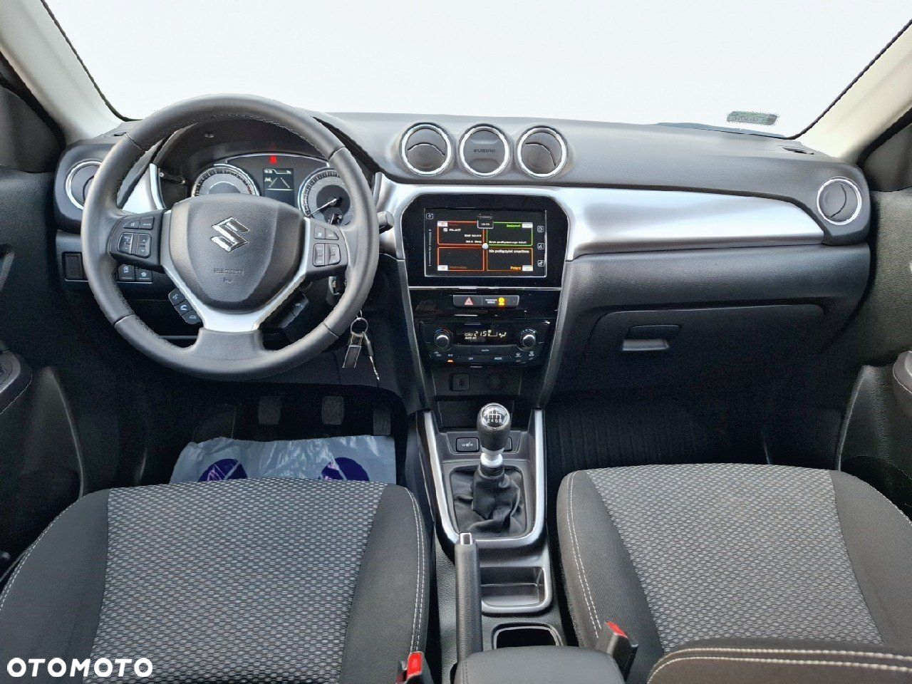 Suzuki Vitara - 8