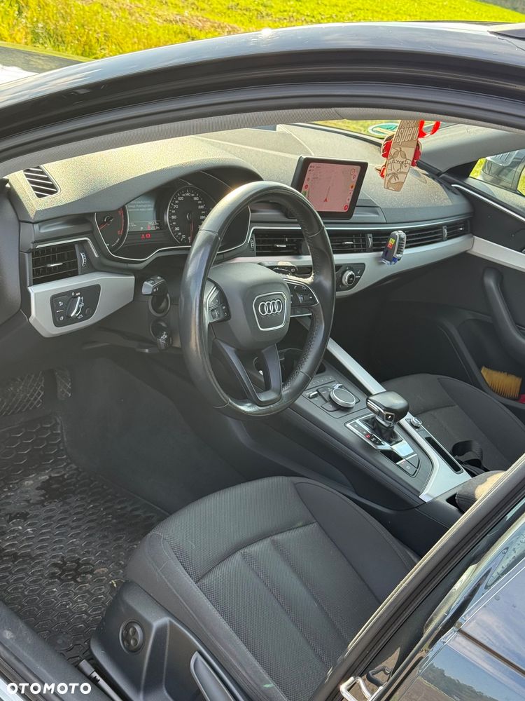 Audi A4 Avant 2.0 TDI S tronic - 8