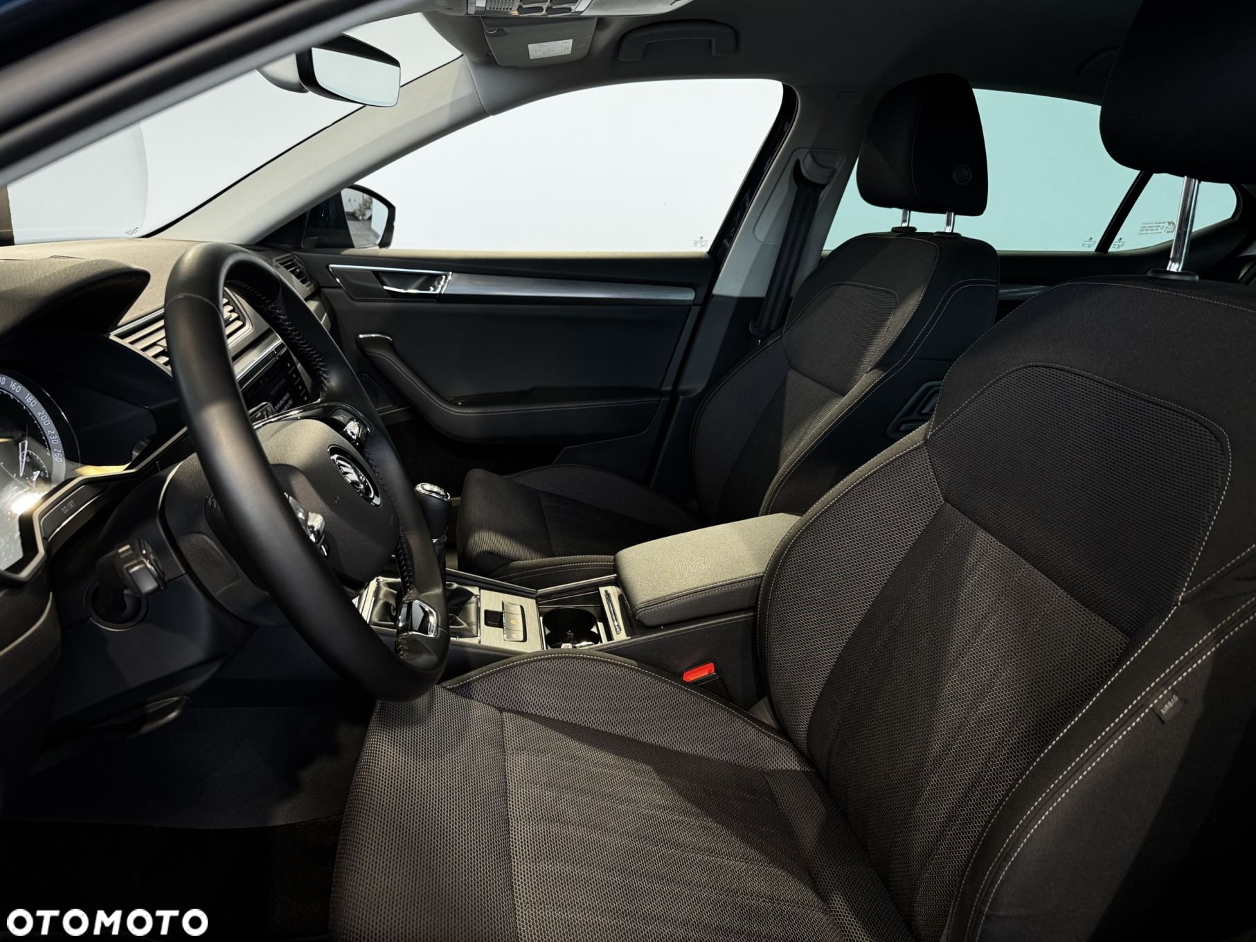 Skoda Superb - 14