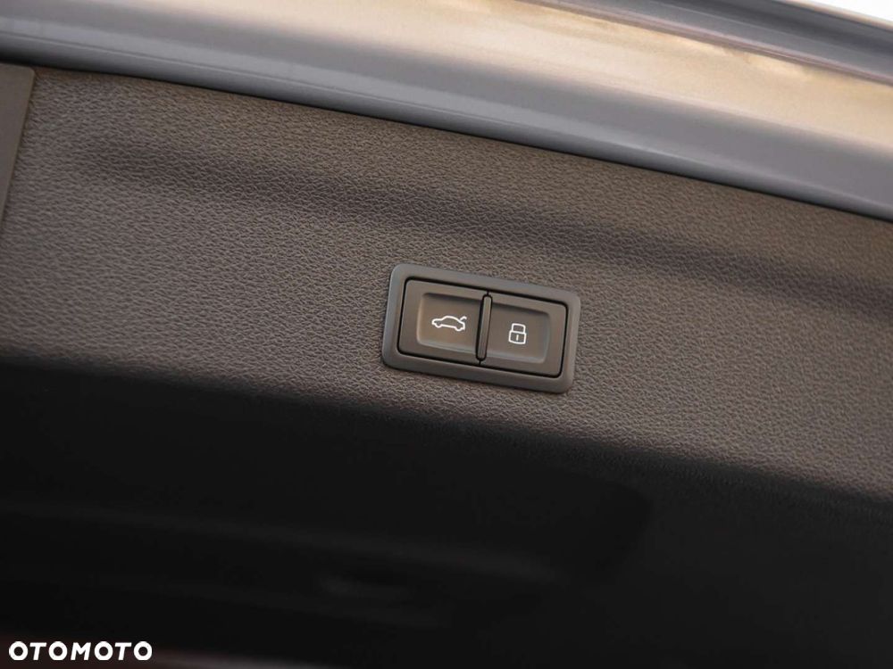 Audi A6 Avant 50 TDI quattro tiptronic S line - 25