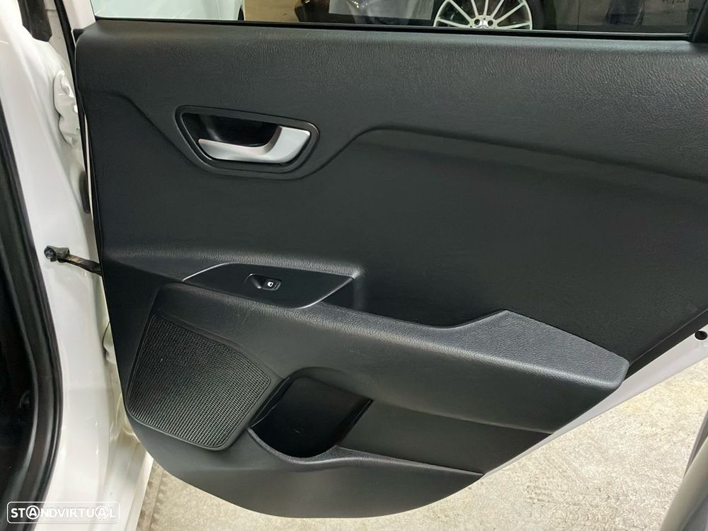 Kia Rio 1.0 T-GDi Wave - 22